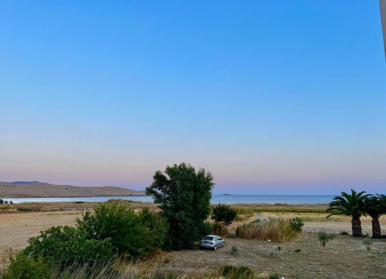 Evgatisbeach Loyskoy 2 米里纳 外观 照片